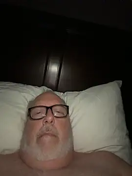 superbearboss online show from November 2025 06:06:02 AM