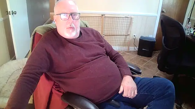 superbearboss online show from November 2025 08:03:02 PM