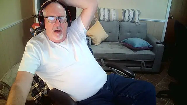 superbearboss online show from March 2026 05:26:01 PM