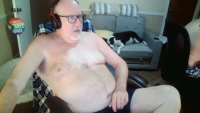 superbearboss online show from February 2026 04:21:01 AM