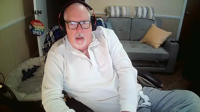 superbearboss online show from March 2026 04:29:02 PM