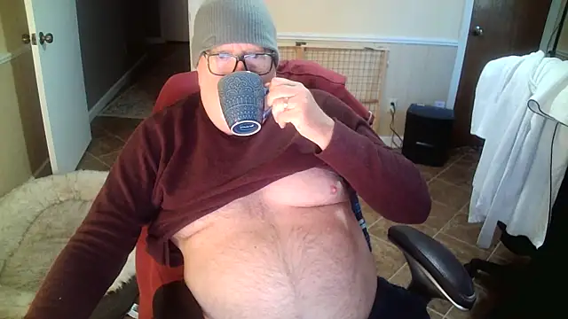 superbearboss online show from November 2025 03:17:02 PM