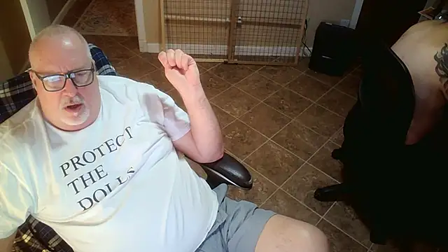 superbearboss online show from October 2025 03:19:01 AM