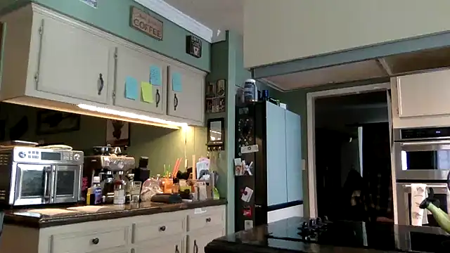 superbearboss online show from December 2025 04:44:01 PM