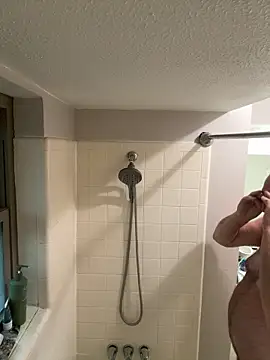 superbearboss online show from December 2025 11:27:02 PM