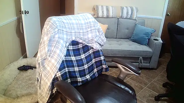 superbearboss online show from April 2026 04:35:01 PM