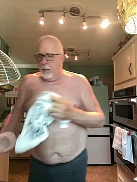 superbearboss online show from February 2026 06:07:01 PM