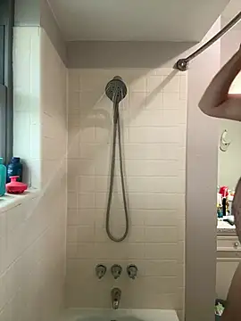 superbearboss online show from April 2026 04:54:01 PM