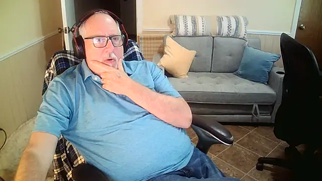 superbearboss online show from April 2026 06:35:02 PM