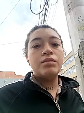 Snapshot of Karina_Leon chatting on November 2025 08:09:02 PM Karina Leon online show from November 2025 08:09:02 PM