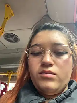 Karina Leon online show from April 2026 07:31:02 PM