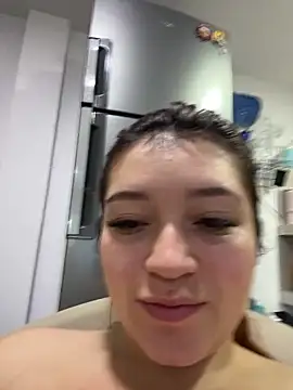 Karina Leon online show from June 2026 10:26:01 PM