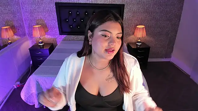 Scarlett  Johanson online show from March 2025 03:26:01 AM