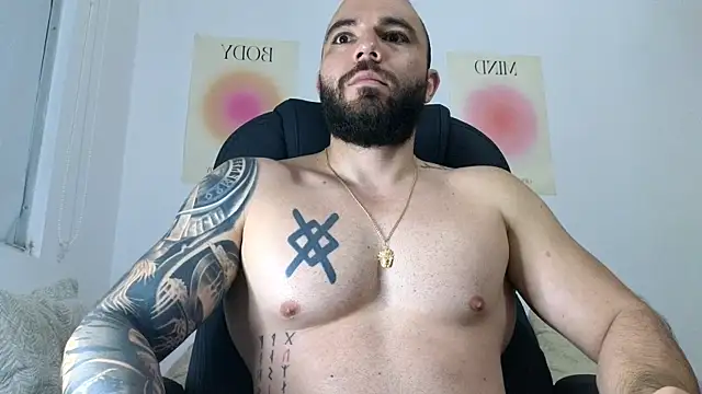 Isaac Carter online show from January 2026 11:06:02 AM