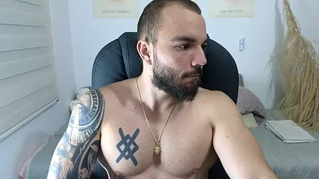 Isaac Carter online show from December 2025 11:12:01 AM