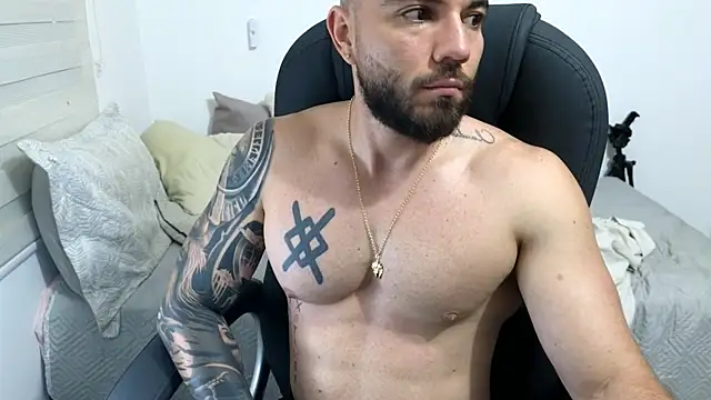Snapshot of Isaac_Carter chatting on June 2026 11:10:01 AM Isaac Carter online show from June 2026 11:10:01 AM