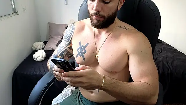 Isaac Carter online show from March 2026 10:12:01 PM