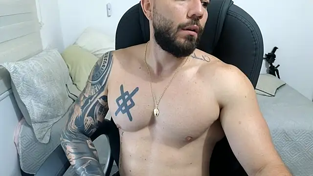 Snapshot of Isaac_Carter chatting on June 2026 11:05:01 AM Isaac Carter online show from June 2026 11:05:01 AM
