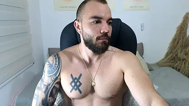 Isaac Carter online show from November 2025 10:59:01 AM