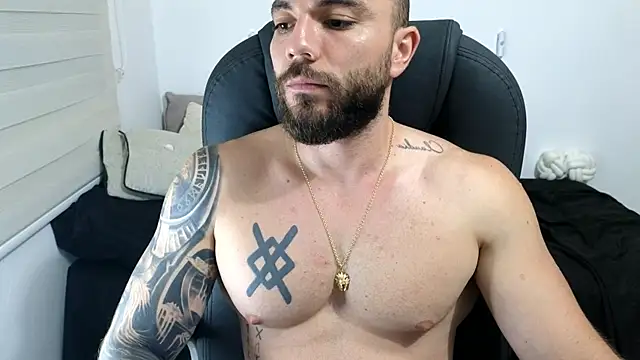 Isaac Carter online show from April 2026 12:06:02 AM