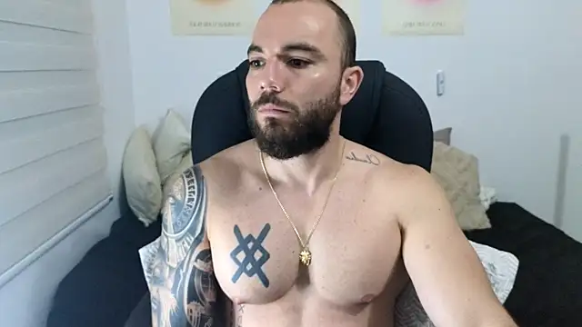 Isaac Carter online show from October 2025 10:57:01 AM