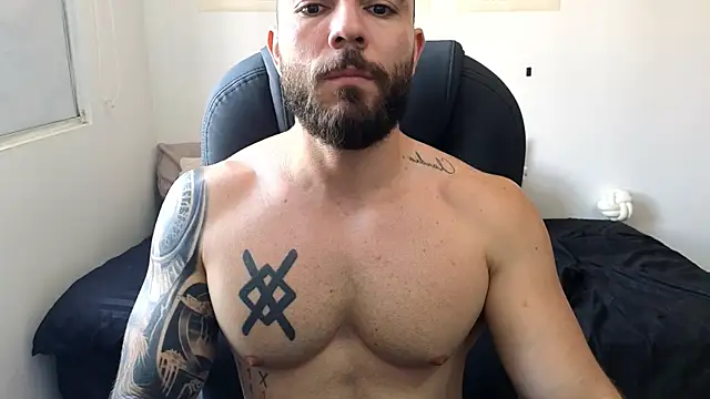 Isaac Carter online show from April 2026 02:34:01 PM