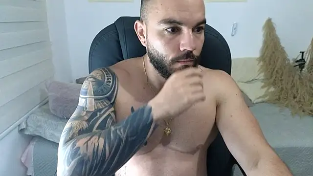 Isaac Carter online show from December 2025 11:14:01 AM