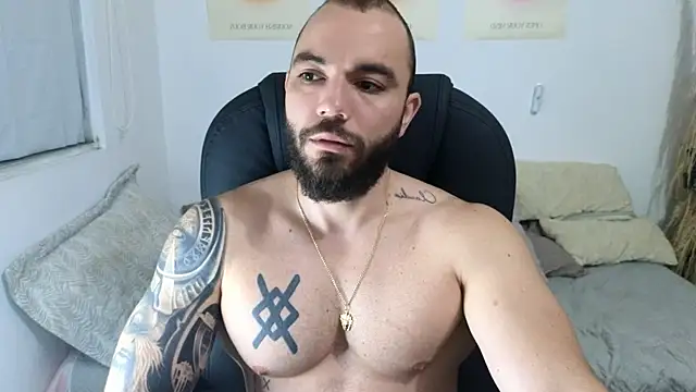 Isaac Carter online show from December 2025 10:14:02 AM