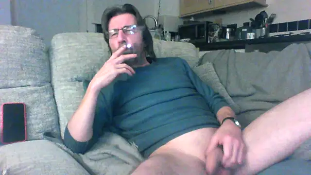 Snapshot of Grower_and_shower chatting on December 2025 11:04:01 PM Grower and shower online show from December 2025 11:04:01 PM