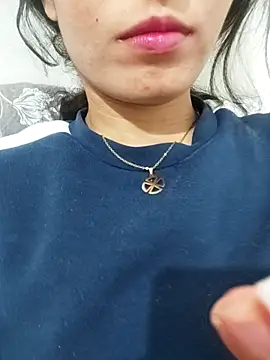 saraaxx1 online show from February 2026 10:09:01 PM