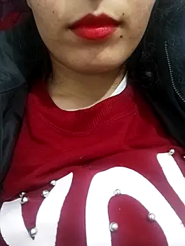 saraaxx1 online show from March 2025 08:34:01 PM