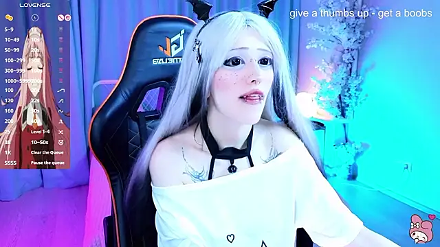 Snapshot of Setsunai_ chatting on March 2026 05:10:02 PM Setsunai online show from March 2026 05:10:02 PM