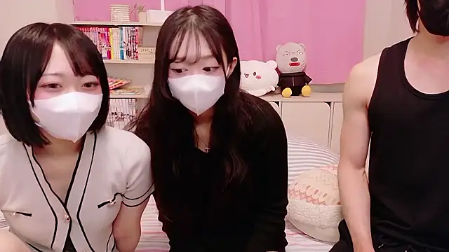 Rodrigues Lucas online show from October 2025 04:05:01 PM