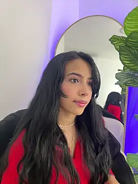  Emily Thompson  online show from February 2026 01:49:02 AM