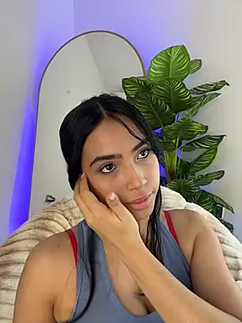 Snapshot of _Emily_Thompson_ chatting on April 2026 02:30:02 AM Emily Thompson online show from April 2026 02:30:02 AM