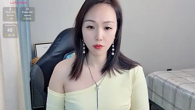 Dewluna online show from March 2025 11:44:02 AM