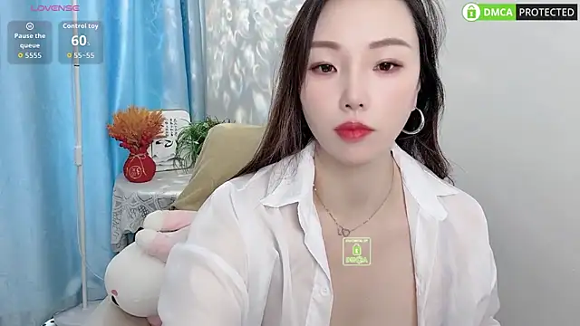 Dewluna online show from December 2025 03:33:02 AM