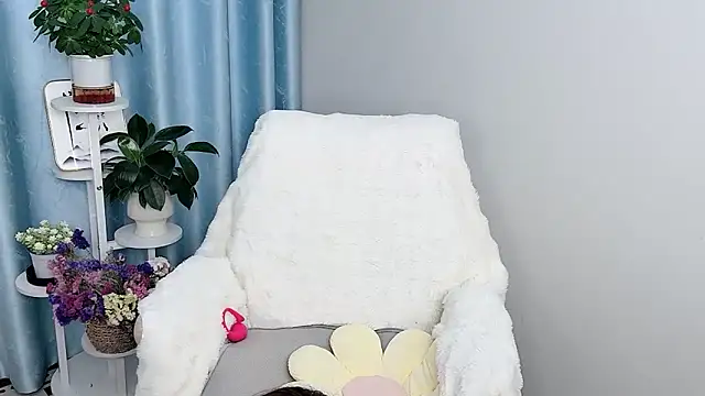 Dewluna online show from April 2026 02:23:02 PM