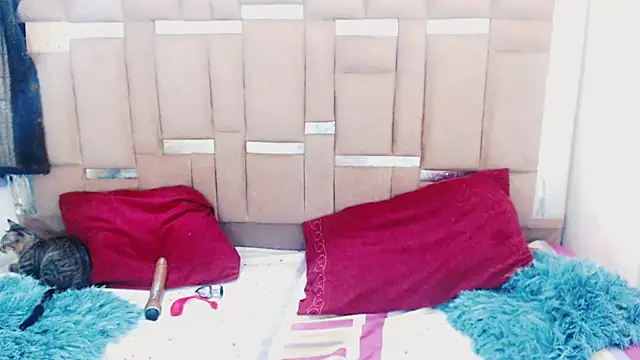 Snapshot of ana_tsxxx chatting on October 2025 04:48:01 AM ana tsxxx online show from October 2025 04:48:01 AM