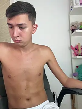 Snapshot of MarkoCute chatting on March 2025 07:38:01 PM MarkoCute online show from March 2025 07:38:01 PM