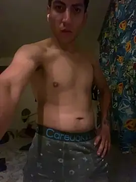 Feendy17 online show from April 2026 11:17:02 AM