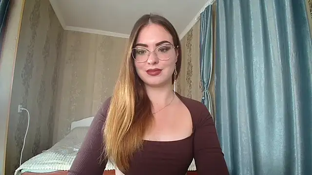 Snapshot of Leila_Kissyu chatting on September 2025 01:11:01 PM Leila Kissyu online show from September 2025 01:11:01 PM