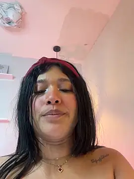 Snapshot of grace_tom chatting on March 2026 04:30:01 PM grace tom online show from March 2026 04:30:01 PM