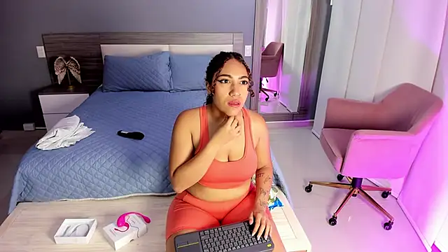 Snapshot of _charlottemiller chatting on March 2025 11:40:02 AM charlottemiller online show from March 2025 11:40:02 AM