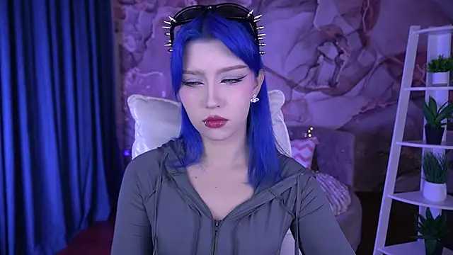 SelenaIris online show from November 2025 09:40:02 PM