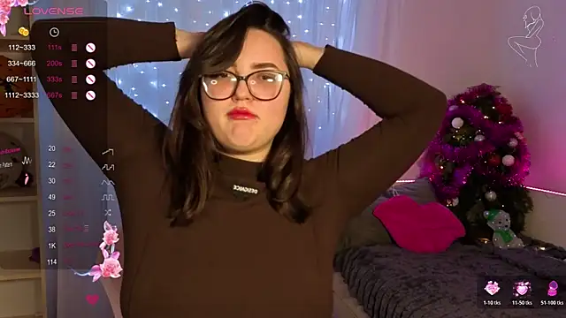 MiraLuccian online show from January 2026 08:27:01 PM