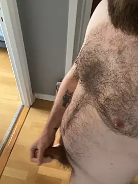 Snapshot of xmasterduck chatting on March 2025 01:08:01 PM xmasterduck online show from March 2025 01:08:01 PM