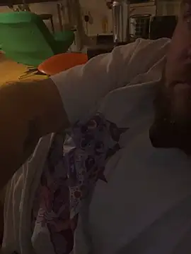 Snapshot of xmasterduck chatting on March 2025 06:45:02 PM xmasterduck online show from March 2025 06:45:02 PM