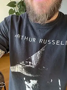 Snapshot of xmasterduck chatting on March 2025 01:57:02 PM xmasterduck online show from March 2025 01:57:02 PM