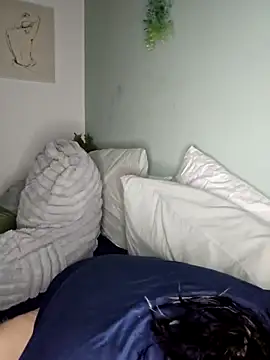 Saucy-Serenity online show from April 2026 08:15:02 PM